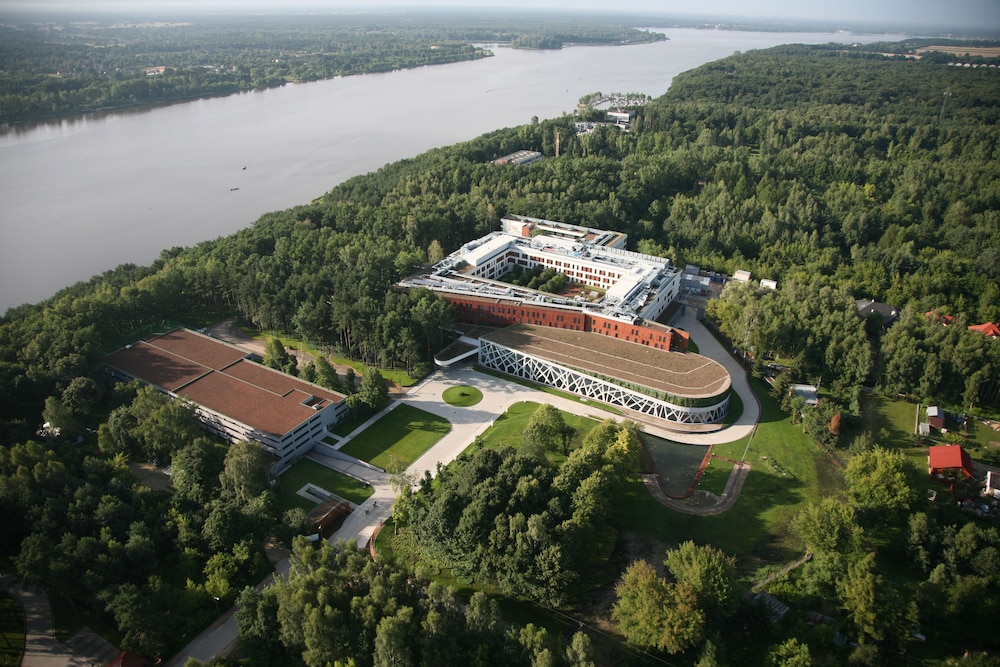 hotel narvil conference and spa