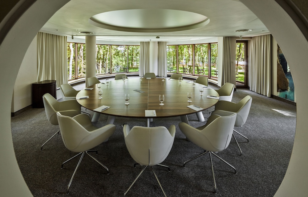 hotel narvil conference and spa