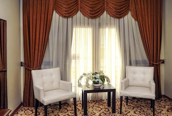 teona hotel