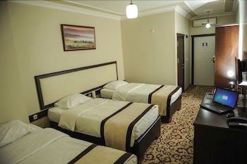teona hotel