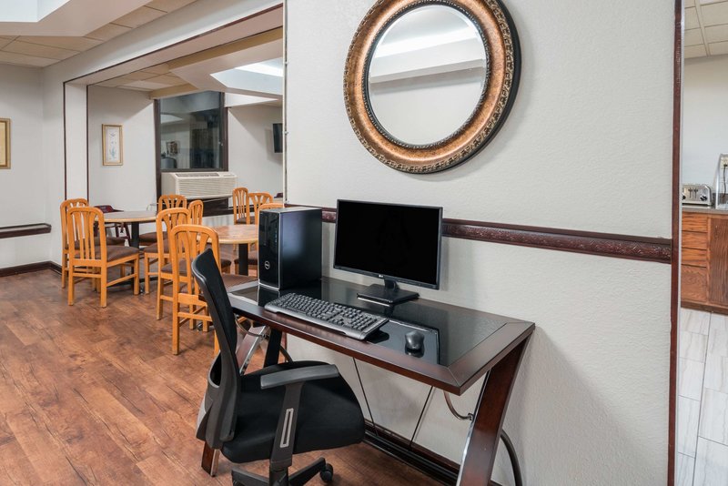 days inn by wyndham goodlettsville nashville