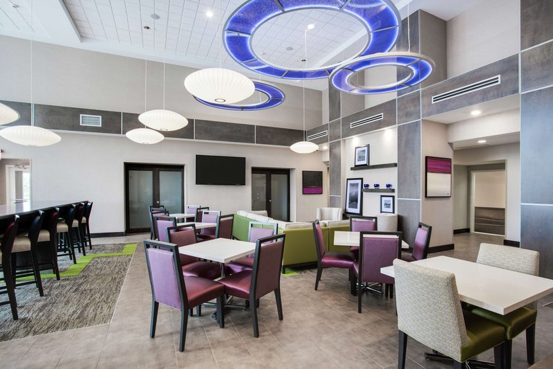 hampton inn and suites jacksonville orange park