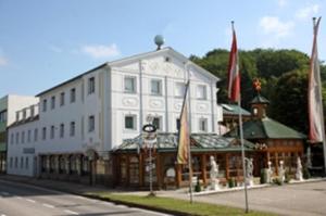 Hockner Plaza Hotel,Attnang-Puchheim>>Attersee,4 star