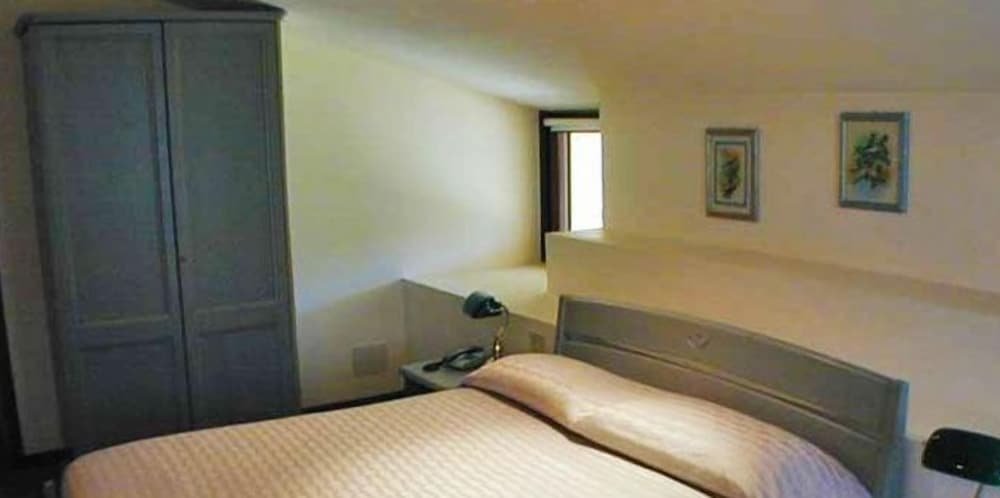 Albergo Alla Pineta,Montebelluna>>Caerano Di San Marco,3 star