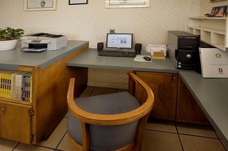 americas express inn south hill