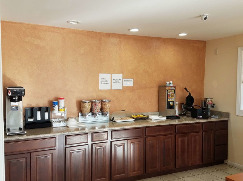 americas express inn south hill