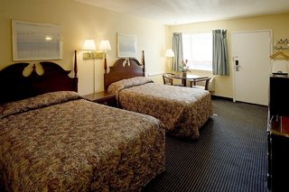 americas express inn south hill