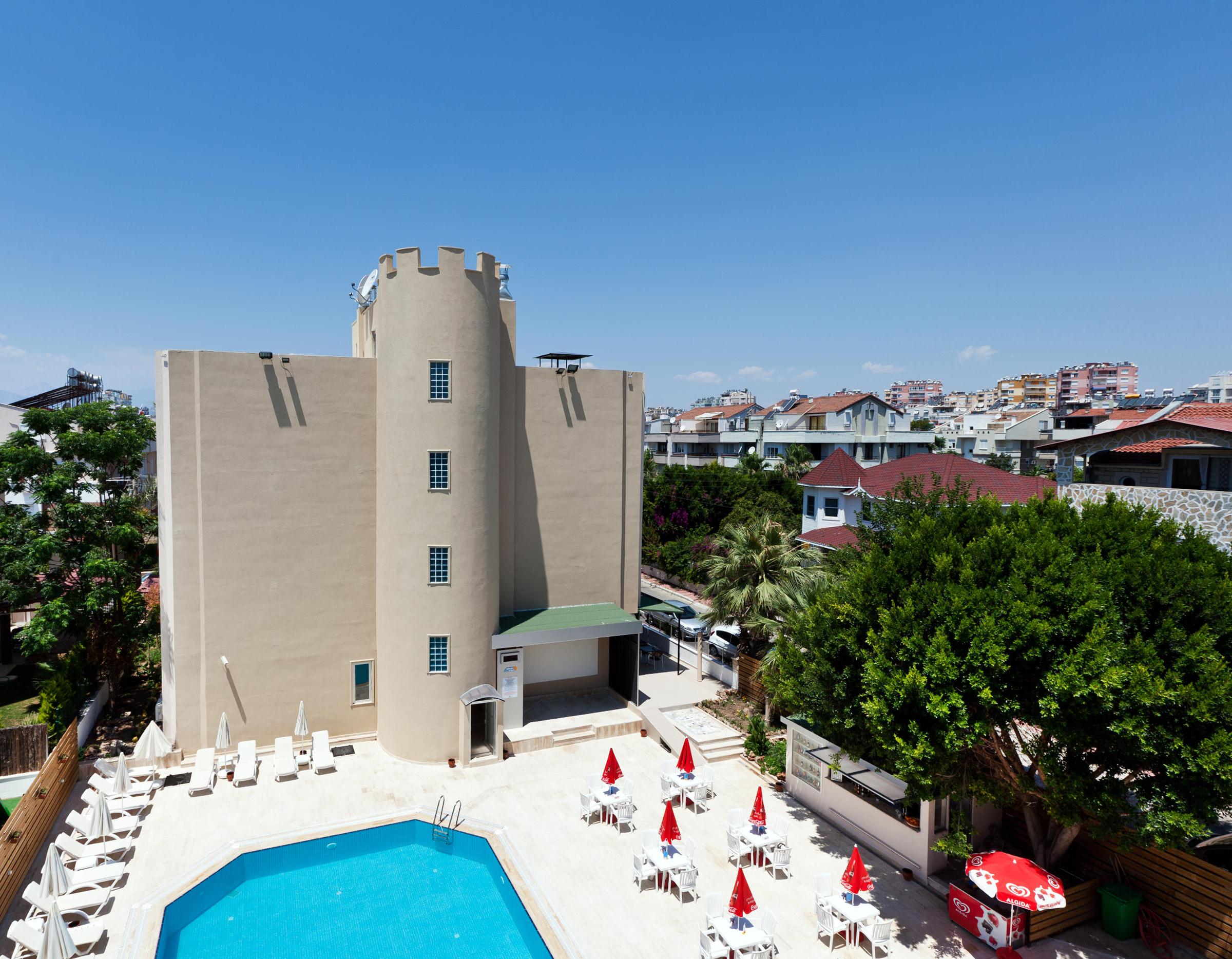 niss lara hotel