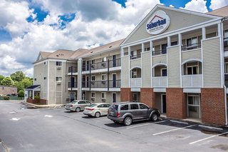 Hometowne Studios & Suites By Red Roof Charlotte - Ballantyne,Pineville>>Charlotte,2 star