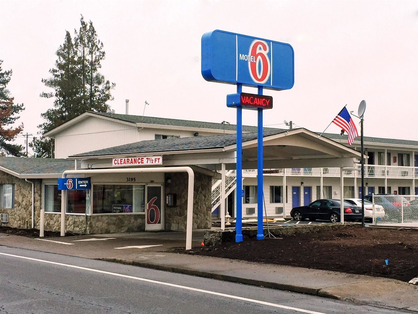 motel 6 salem or expo center