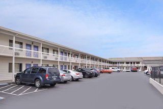 motel 6 salem or expo center