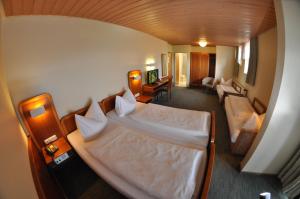 Hotel-Restaurant Berghof,Fulda>>Dipperz,3 star