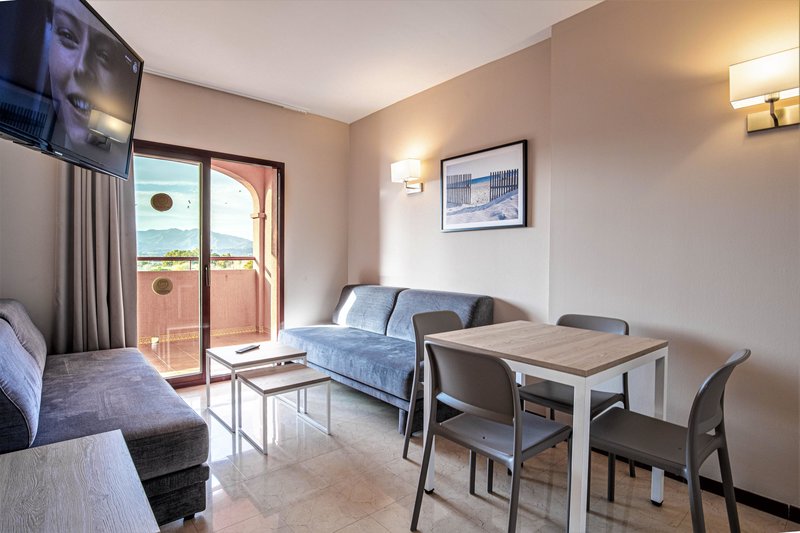 aparthotel myramar fuengirola