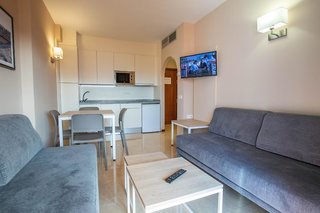 aparthotel myramar fuengirola