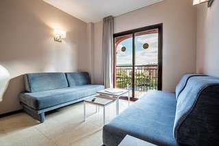 aparthotel myramar fuengirola