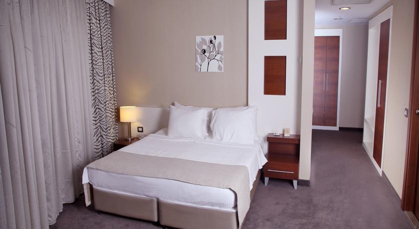 dedepark hotel