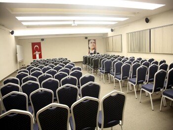 dedepark hotel