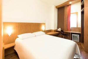 Ibis Fujairah,Al-Fujairah>>Al Mirayr,3 star