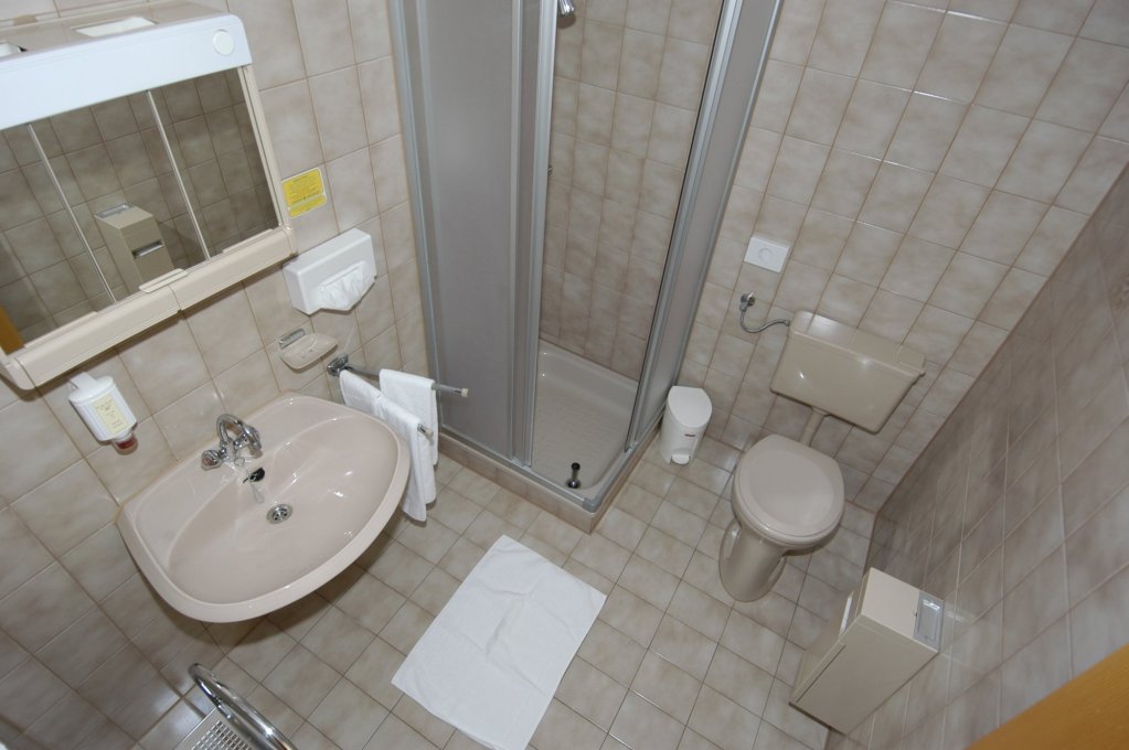 Pension Thermenland,Hartberg-Fürstenfeld>>Bad Waltersdorf,4 star