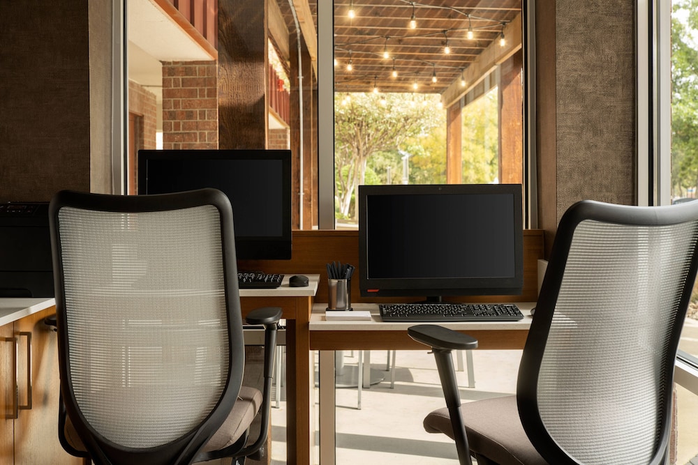 springhill suites dallas arlington north