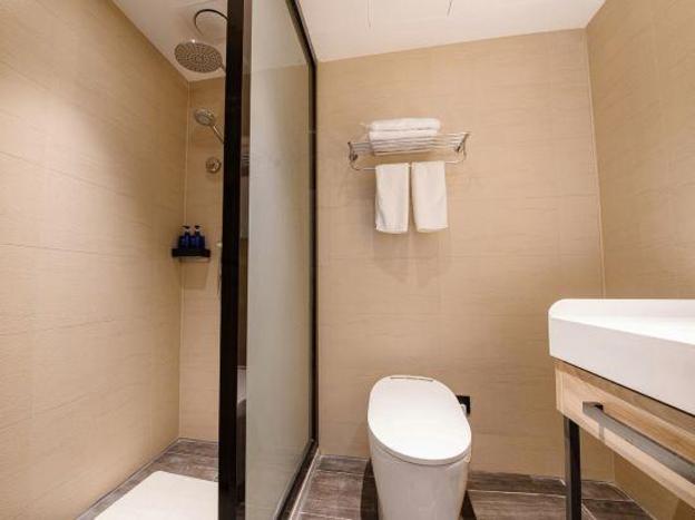 hanting hotel yinchuan railway station xixa wanda plaza