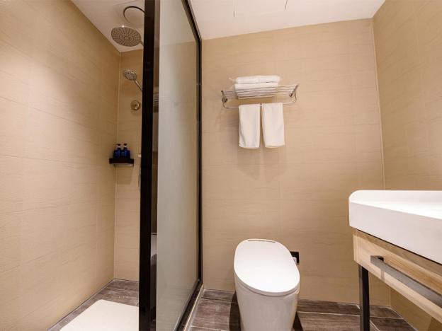 hanting hotel yinchuan railway station xixa wanda plaza