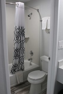 chowchilla inn