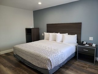 chowchilla inn