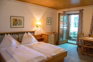 Hochberghaus,Gruenau Im Almtal>>Gmunden,3 star