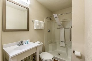 Hometowne Studios By Red Roof Atlanta - Chamblee,Chamblee>>Atlanta,2 star