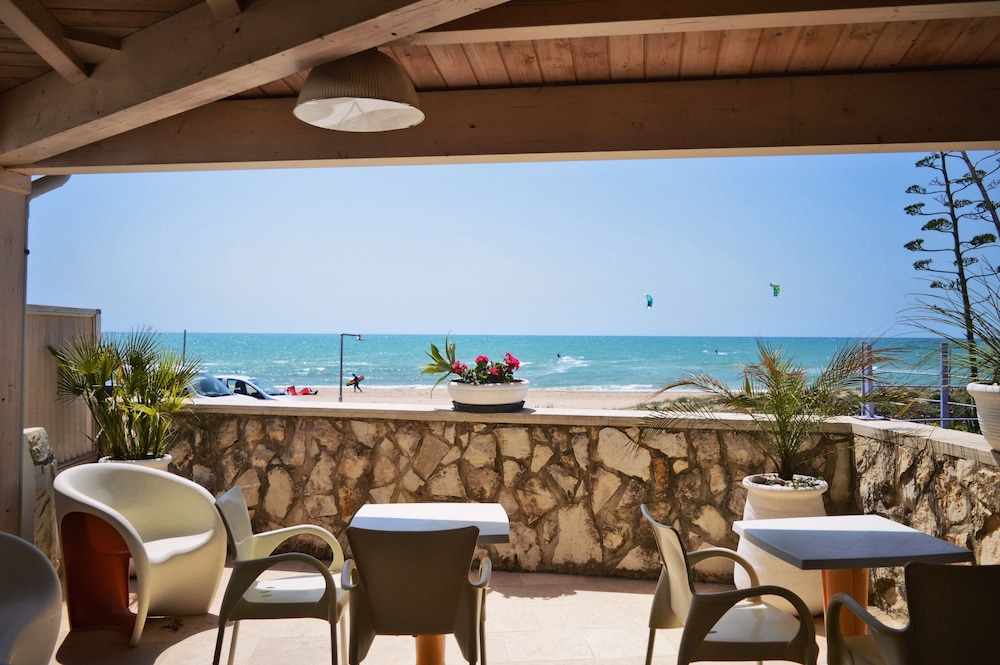 hotel mar and sol