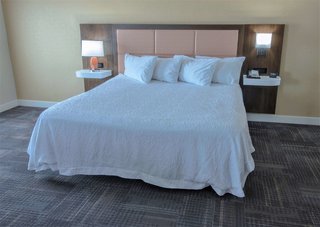 hampton inn and suites chesapeake battlefield blvd