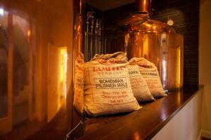 Hotel Halber Mond,Bergstraße>>Bensheim,3 star