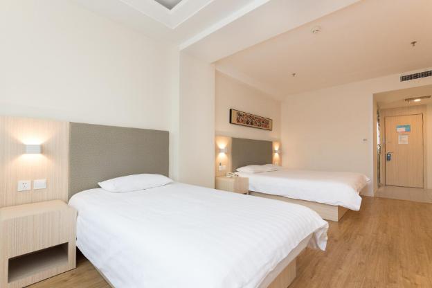 hanting hotel shenyang railway station