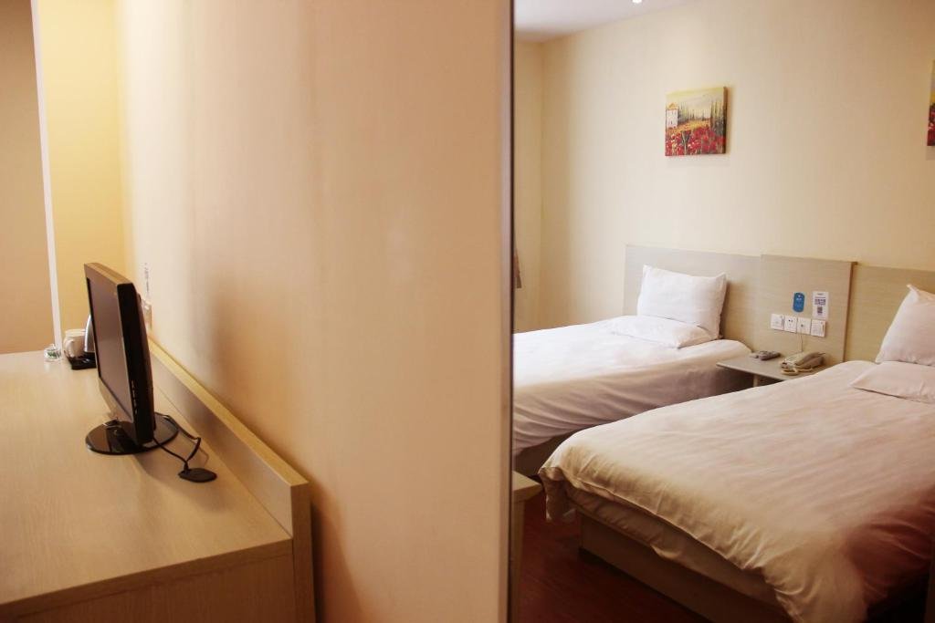 hanting hotel shenyang railway station