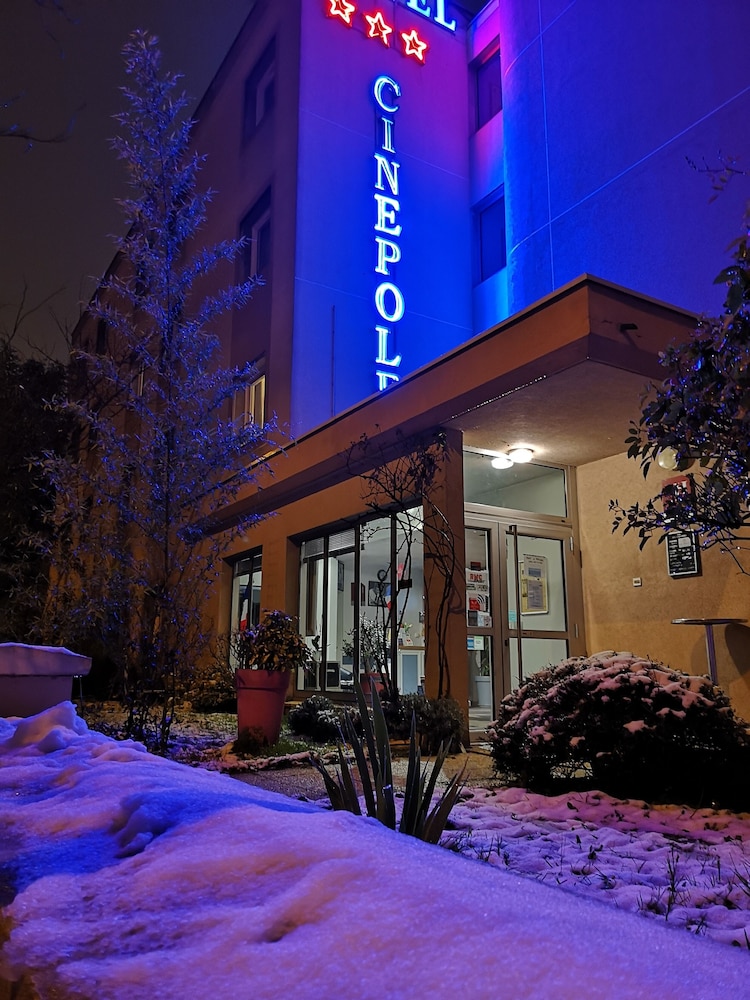 hotel cinepole