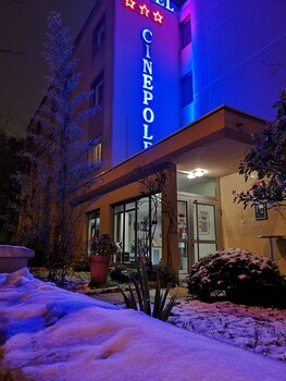 hotel cinepole