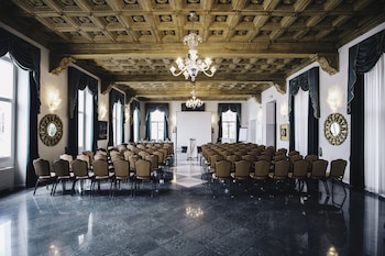hotel araba fenice