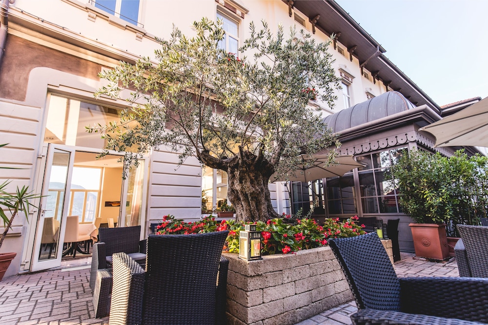hotel araba fenice