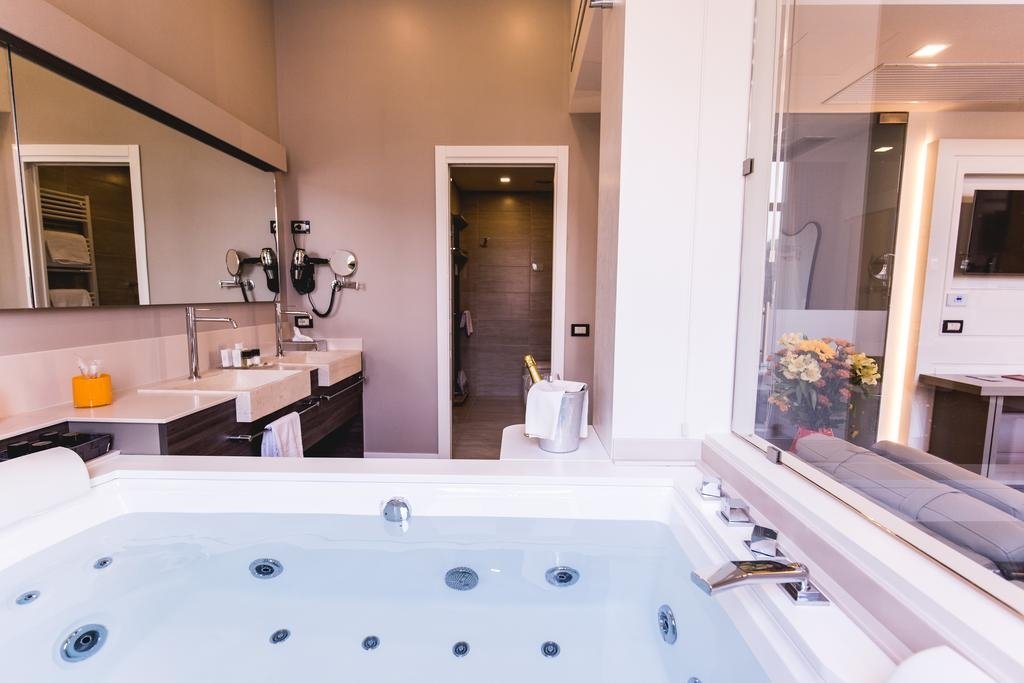 hotel araba fenice