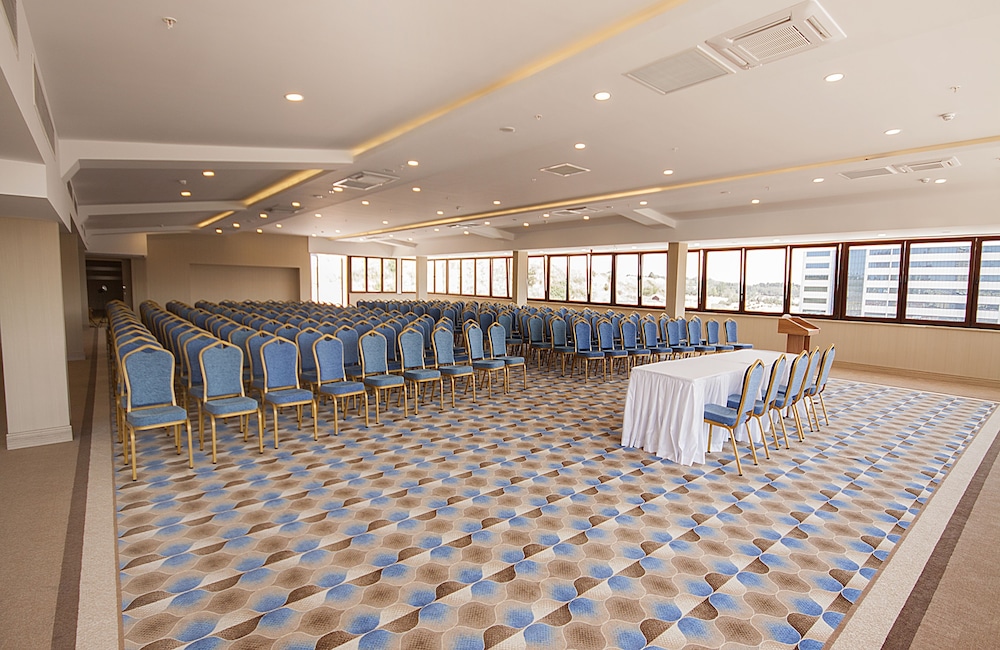 hotel golden way giyimkent