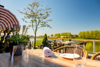 hotel restaurant valuas