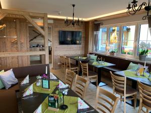 Hotel Dachsbaude & Kammbaude,Heidersdorf>>Chemnitz,3 star