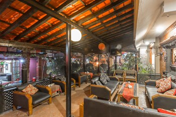 hotel encounter nepal