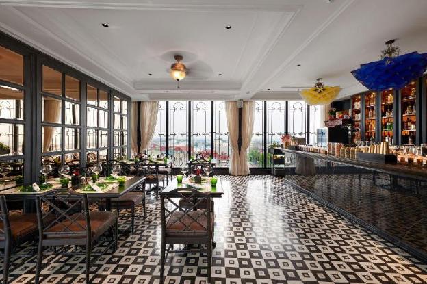 la siesta premium hang be