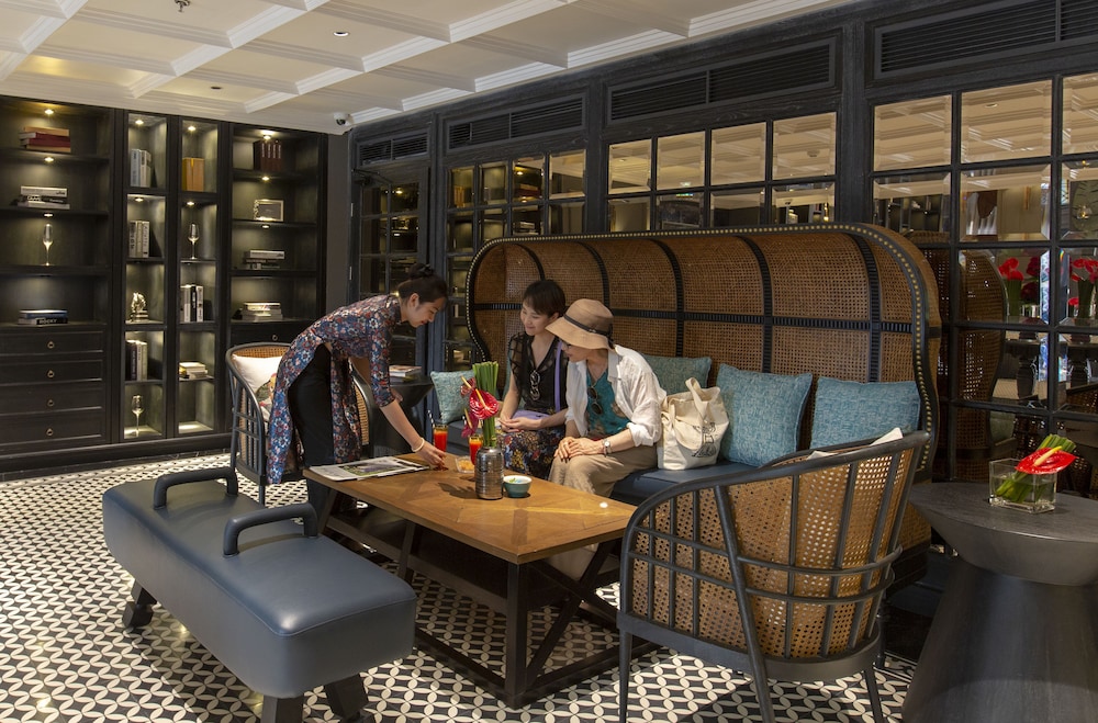 la siesta premium hang be