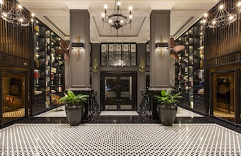 la siesta premium hang be