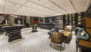 la siesta premium hang be