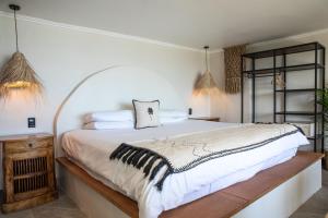 sea castle hotel camps bay