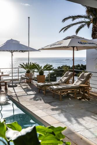 sea castle hotel camps bay